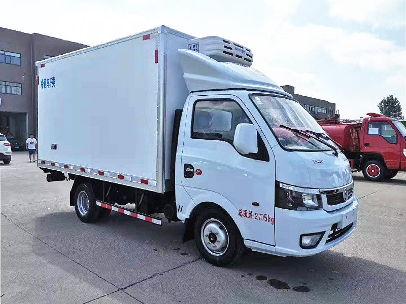東風途逸國六冷藏車