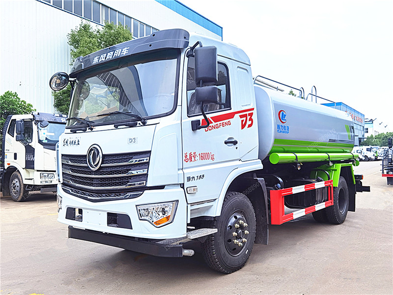 東風新款專底D3灑水車